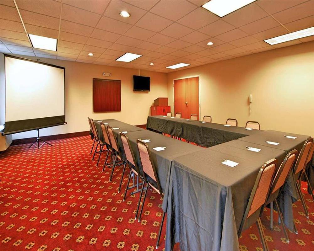 Wingate By Wyndham North Little Rock Hotel Съоръжения снимка